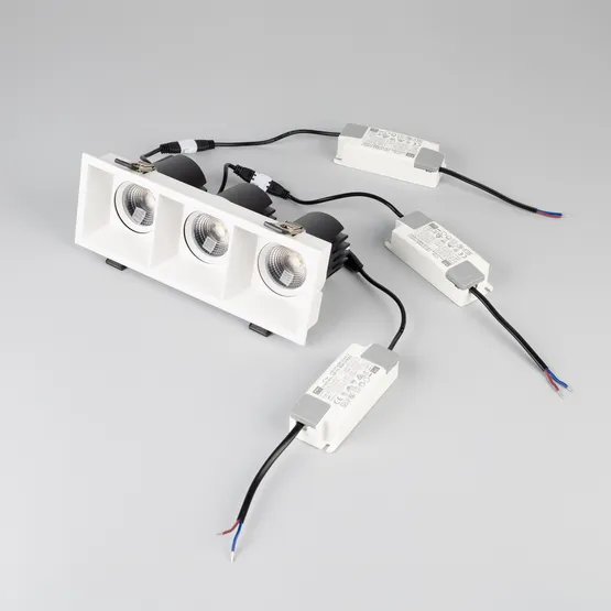 Фото #3 товара Светильник MS-FLOW-BUILT-S230x85-3x12W Warm3000 (WH, 55 deg, 230V) (Arlight, IP20 Металл, 5 лет)